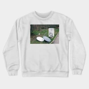 No connection Crewneck Sweatshirt